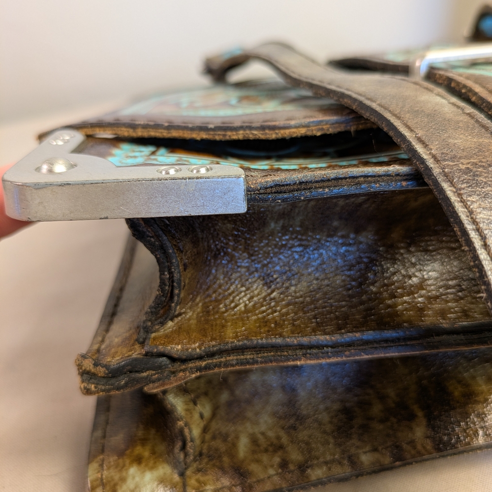 Patricia Nash Brn Leather Stella Flap HandBag w/Intriquite Blue Floral Tooling - Picture 16 of 16